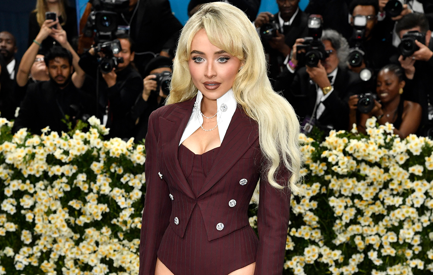 Η Σαμπρίνα Κάρπεντερ ξεσπά κατά του Λευκού Οίκου: «Μην τολμήσετε να εμπλέξετε εμένα ή τη μουσική μου στην απάνθρωπη ατζέντα σας»