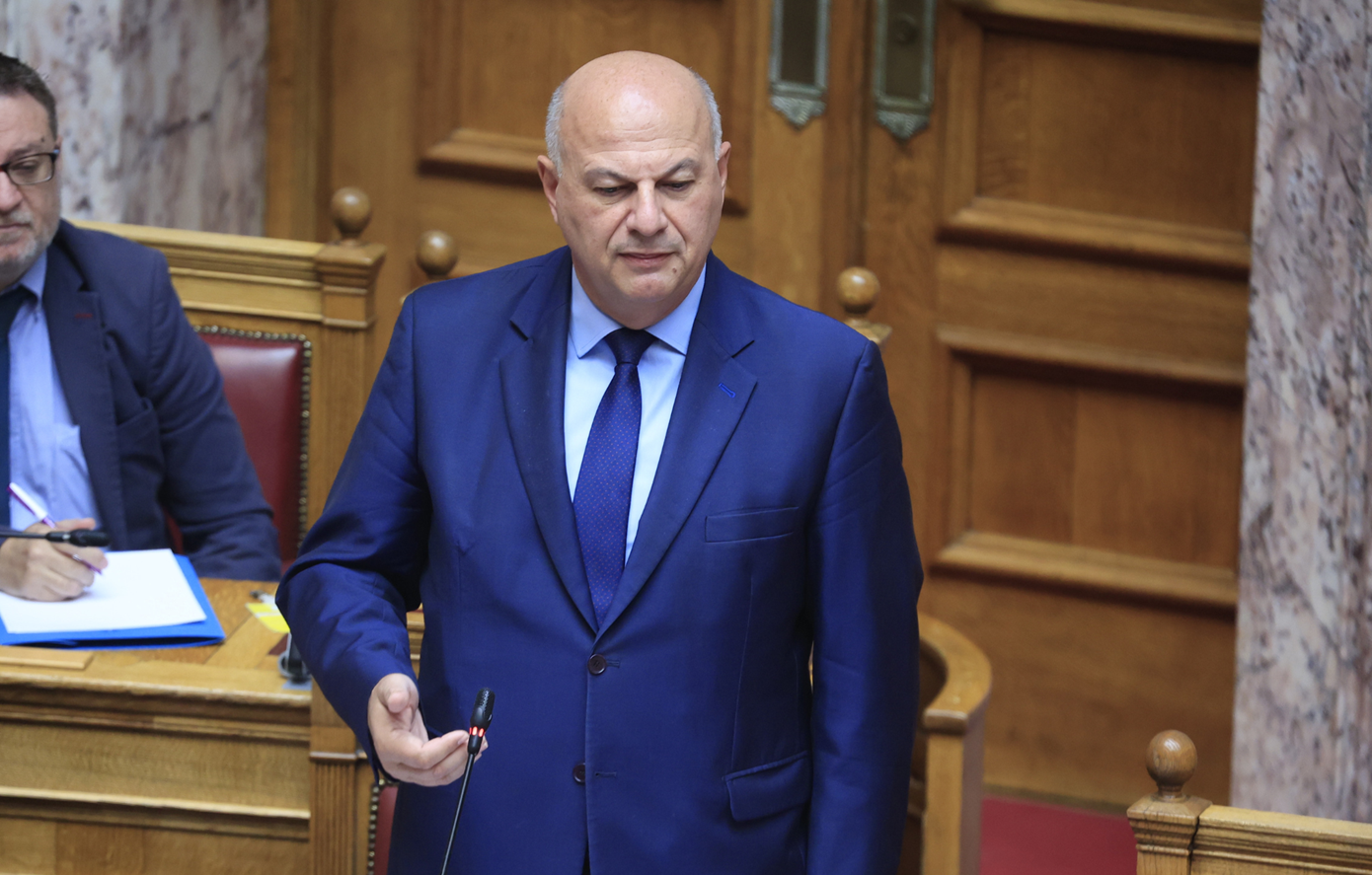 Ένταση στην ενημέρωση των βουλευτών από Τσιάρα στην Πειραιώς – Οι αιχμές, η κριτική και οι απορίες των «γαλάζιων»