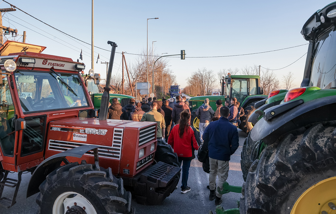 Αγρότες κατά της πανελλαδικής σύσκεψης στα Μάλγαρα &#8211; «Το ΚΚΕ δεν θέλει διάλογο, θέλει κομμουνιστικές κοινωνίες»