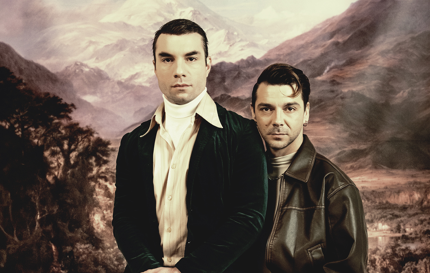 O Ανέστης Αζάς επιστρέφει και καταπιάνεται με την κρίση της ανδρικής ταυτότητας