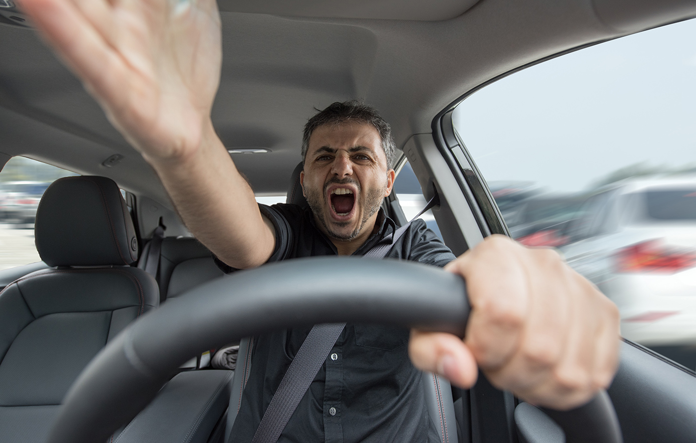 Γιατί οδηγούμε επιθετικά και γιατί τρέχουμε με υπερβολική ταχύτητα στο δρόμο