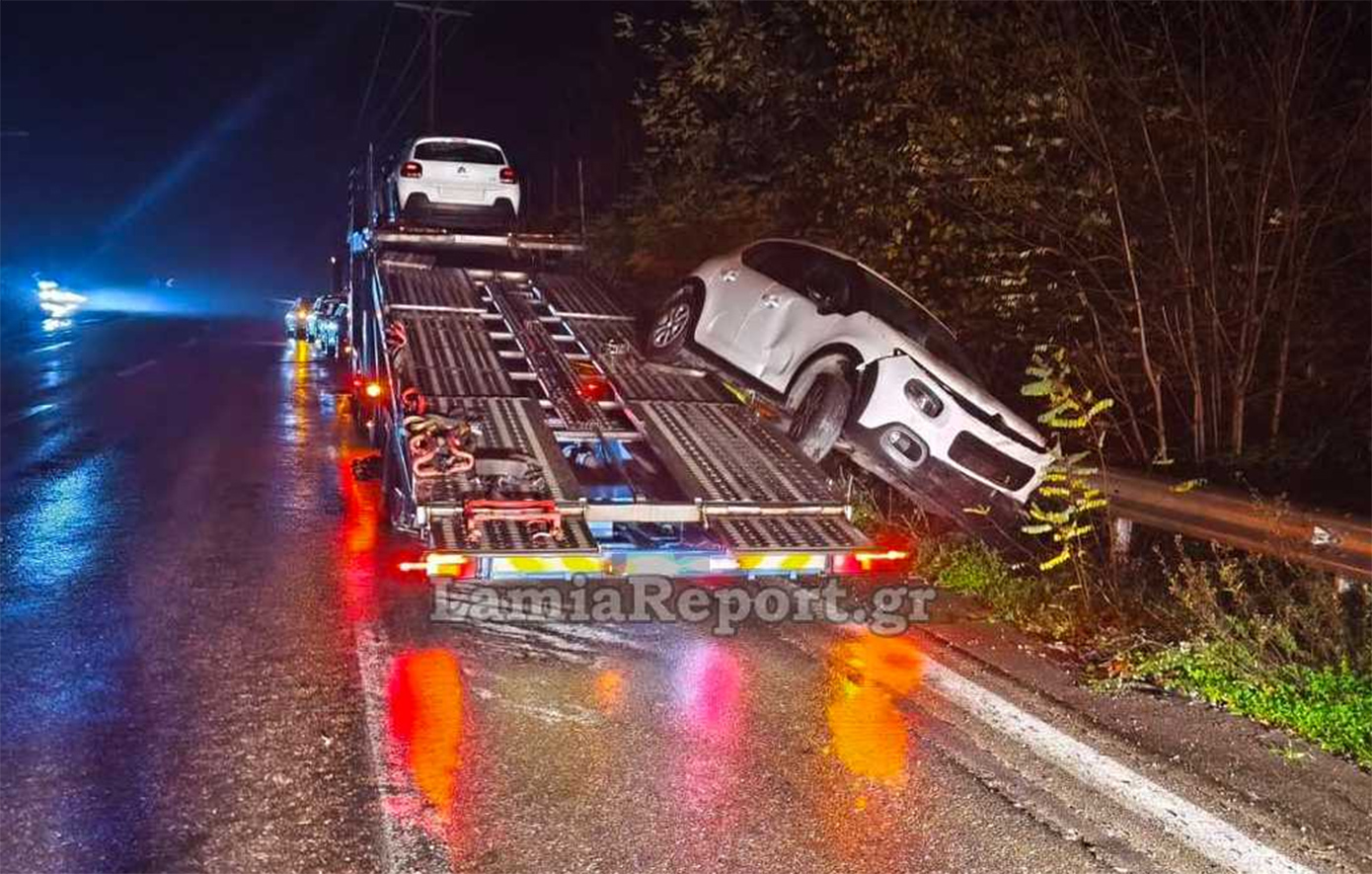 Αυτοκίνητο «έφυγε» από αυτοκινητάμαξα &#8211; Δείτε φωτογραφίες