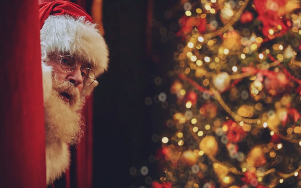 Γιατί επιμένω να λέω στα παιδιά μου, ότι ο Άγιος Βασίλης τα βλέπει όλα