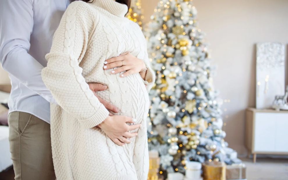 Ετοιμάζεσαι να γεννήσεις την Πρωτοχρονιά; 5 πράγματα που πρέπει να ξέρεις για τα New Year’s babies