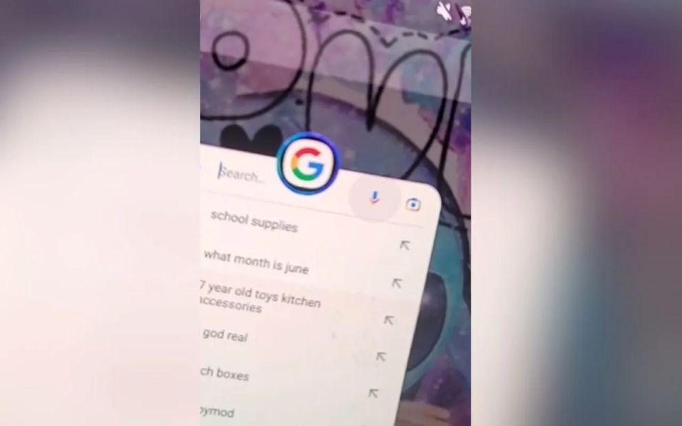 Μαμά άνοιξε το search history της 7χρονης κόρης της κι αυτό που είδε την άφησε «παγωτό»