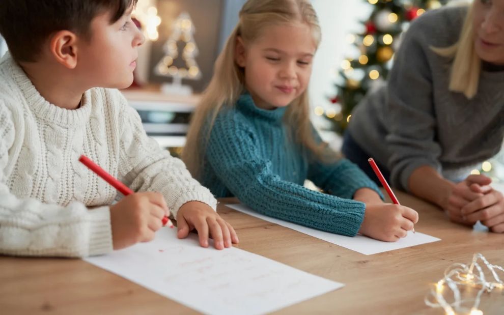Χριστούγεννα χωρίς… φωτοτυπίες: Δασκάλα έδωσε την πιο έξυπνη ιδέα ξεκούραστης «επαναληπτικής» εργασίας
