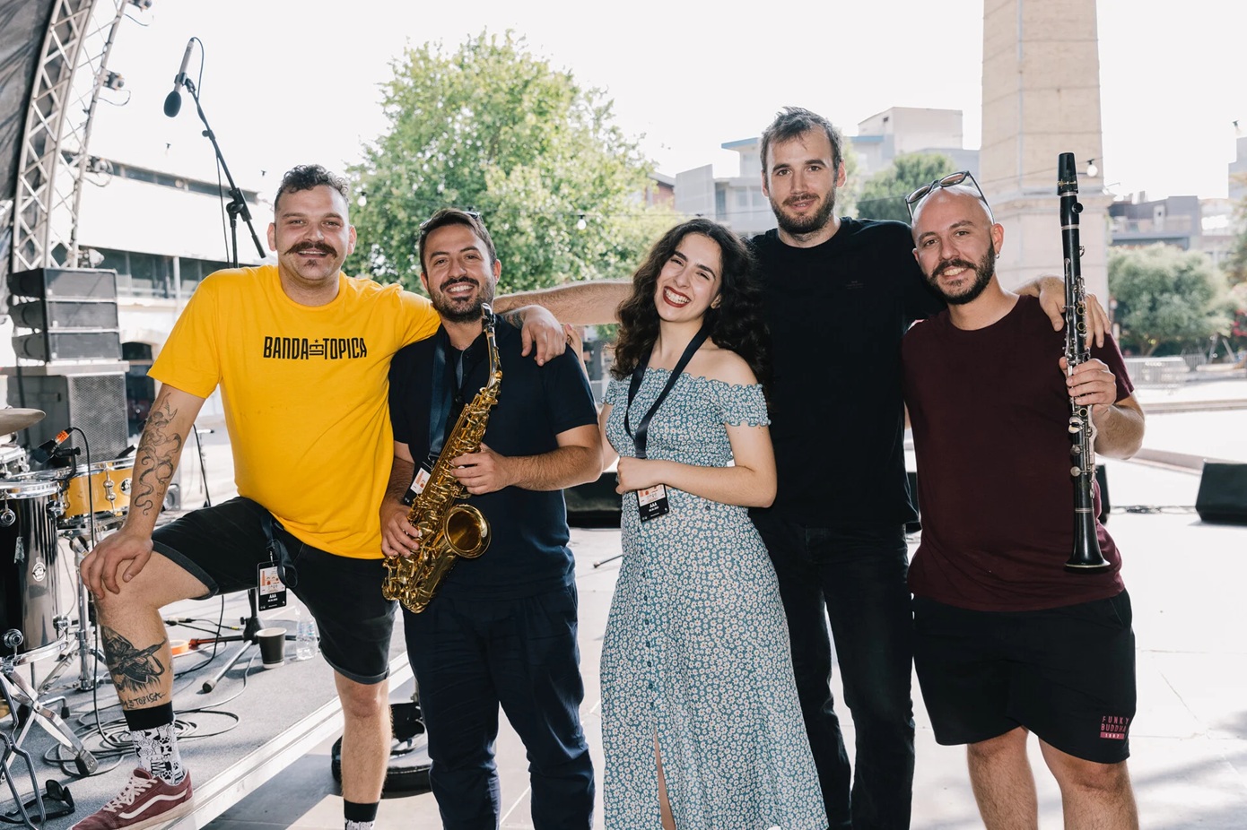 Banda Entopica μετά τη διακοπή της συναυλίας τους στη Φλώρινα: «Αυτό που σίγουρα δεν τραγουδάμε είναι το μίσος»