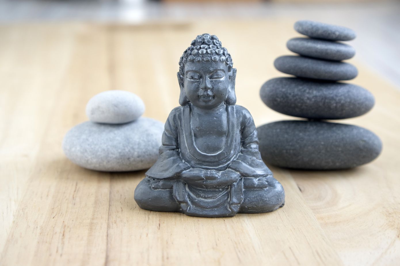 Τι συμβολίζουν οι στοιβαγμένες πέτρες στο σπίτι, σύμφωνα με το Φενγκ Σούι;