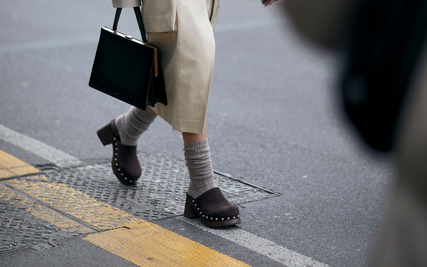 Εις το επανιδείν sneakers! Αυτό είναι το πιο άνετο παπούτσι που θα φορέσουμε όλο τον χειμώνα