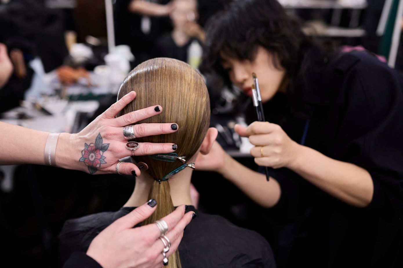 Αυτό είναι το κούρεμα που θα κυριαρχήσει το 2026 και κάτι μας λέει ότι θα το δούμε πάνω σας