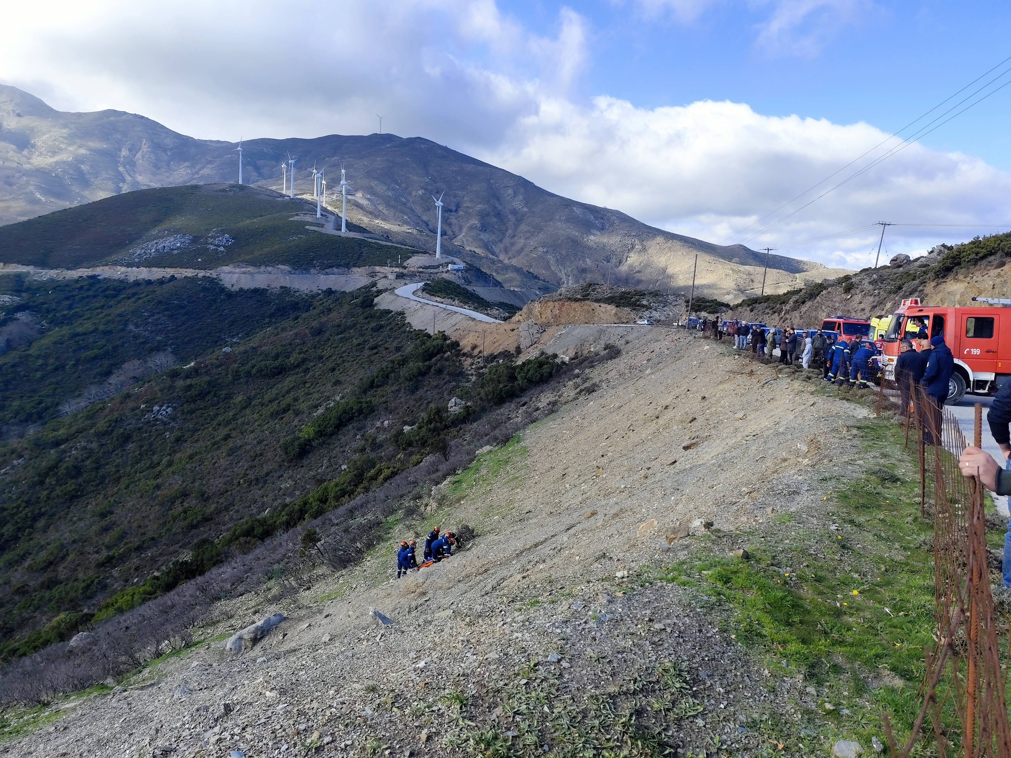 Νεκρός σε τροχαίο 67χρονος στα Χανιά &#8211; Το αυτοκίνητο που οδηγούσε εξετράπη έπεσε σε γκρεμό δεκάδων μέτρων