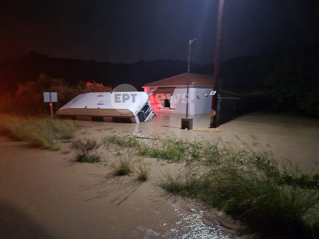 Κακοκαιρία Byron: Πλημμύρες και κατολισθήσεις στη Φοινικούντα &#8211; Κινδύνευσαν τουρίστες και κάτοικοι