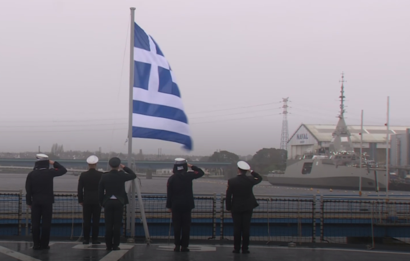 Η ελληνική σημαία υψώθηκε στη φρεγάτα Belh@rra «Κίμων» &#8211; Δένδιας: «Το Πολεμικό Ναυτικό εισέρχεται σε νέα εποχή»
