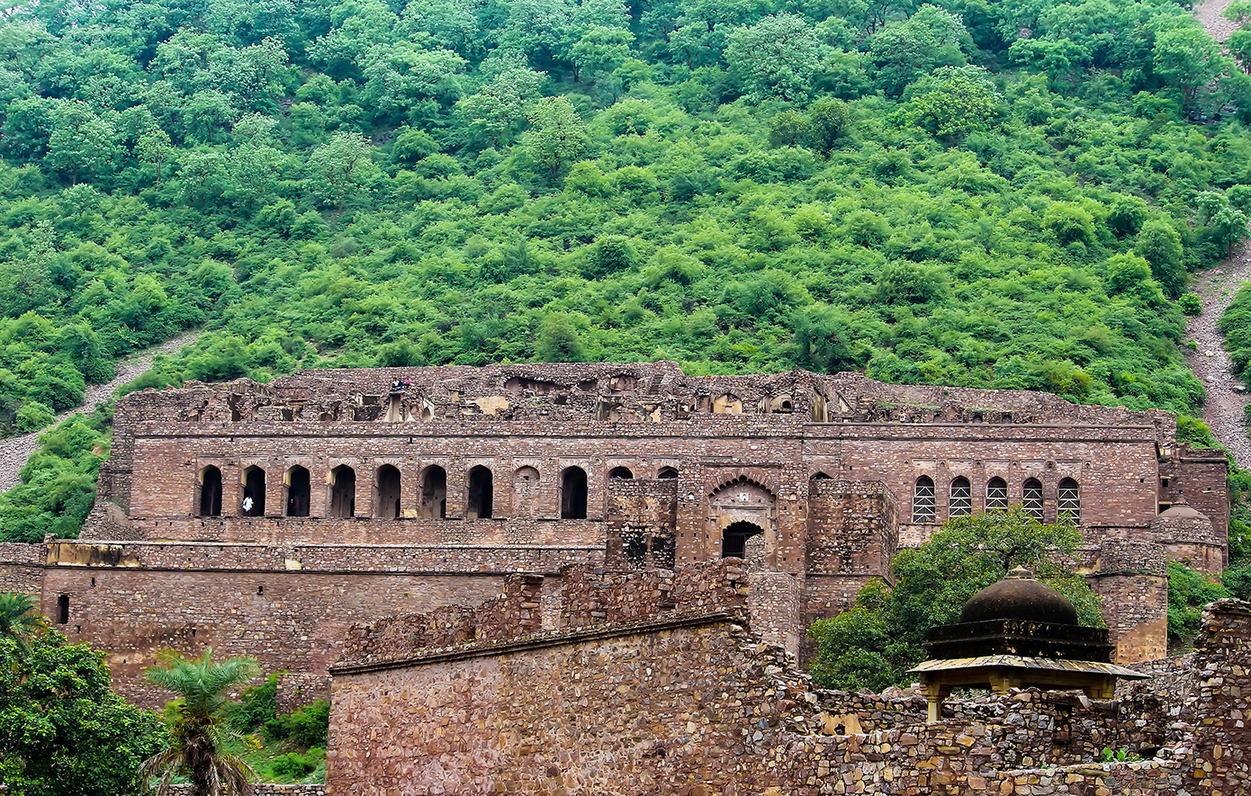 Φρούριο Bhangarh στο Ρατζαστάν Φρούριο Bhangarh στο Ρατζαστάν