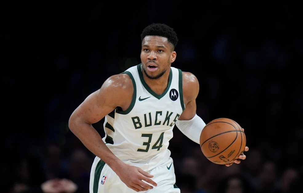 Eξαιρετικός ο Αντετοκούνμπο, νίκη οι Μπακς