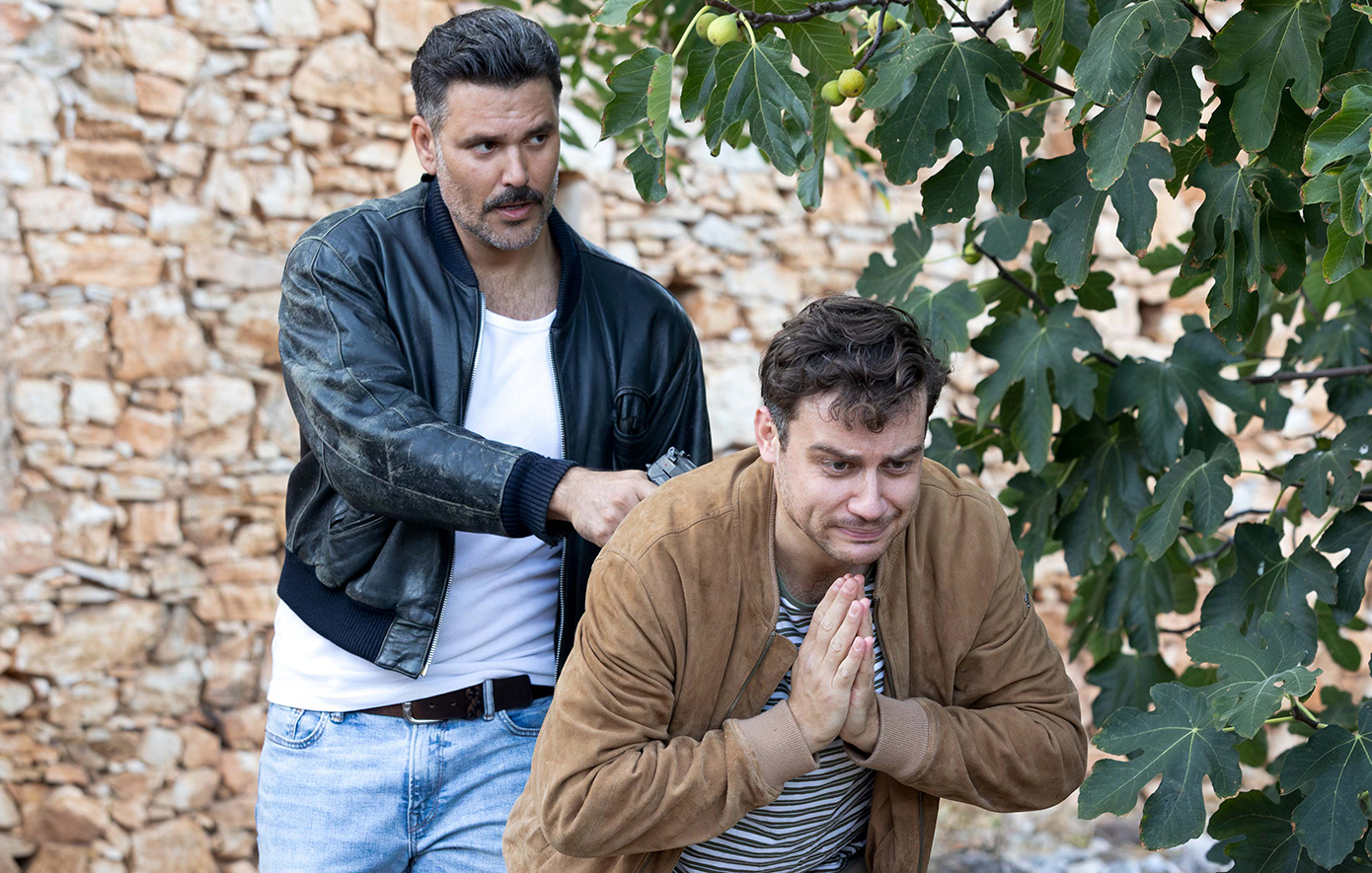 Γιατί ρε πατέρα; Γιατί ρε πατέρα;