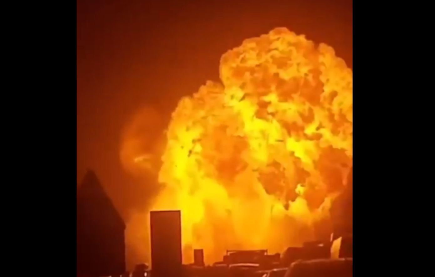 Μεγάλη έκρηξη σε αυτοκινητόδρομο στην Ιταλία: Φορτηγό που μετέφερε υγραέριο συγκρούστηκε με αυτοκίνητο