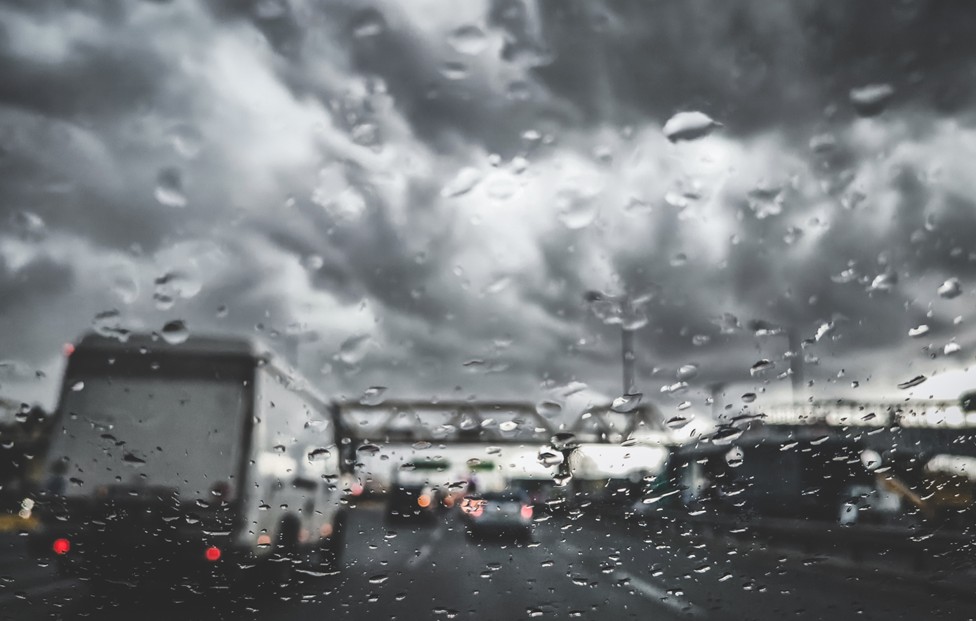 Κόκκινη προειδοποίηση για τη νέα κακοκαιρία, κρίσιμο το επόμενο 48ωρο: Πότε χτυπά την Αττική &#8211; Τι λένε οι μετεωρολόγοι