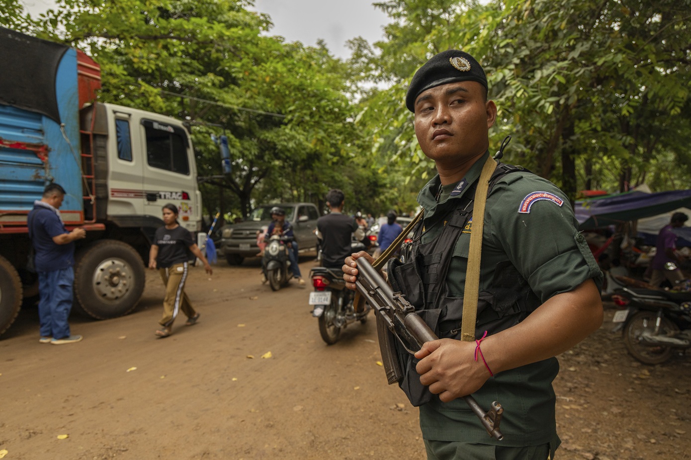 Συνεχίζονται οι ένοπλες συγκρούσεις στα σύνορα της Καμπότζης με την Ταϊλάνδη –Τουλάχιστον έξι νεκροί