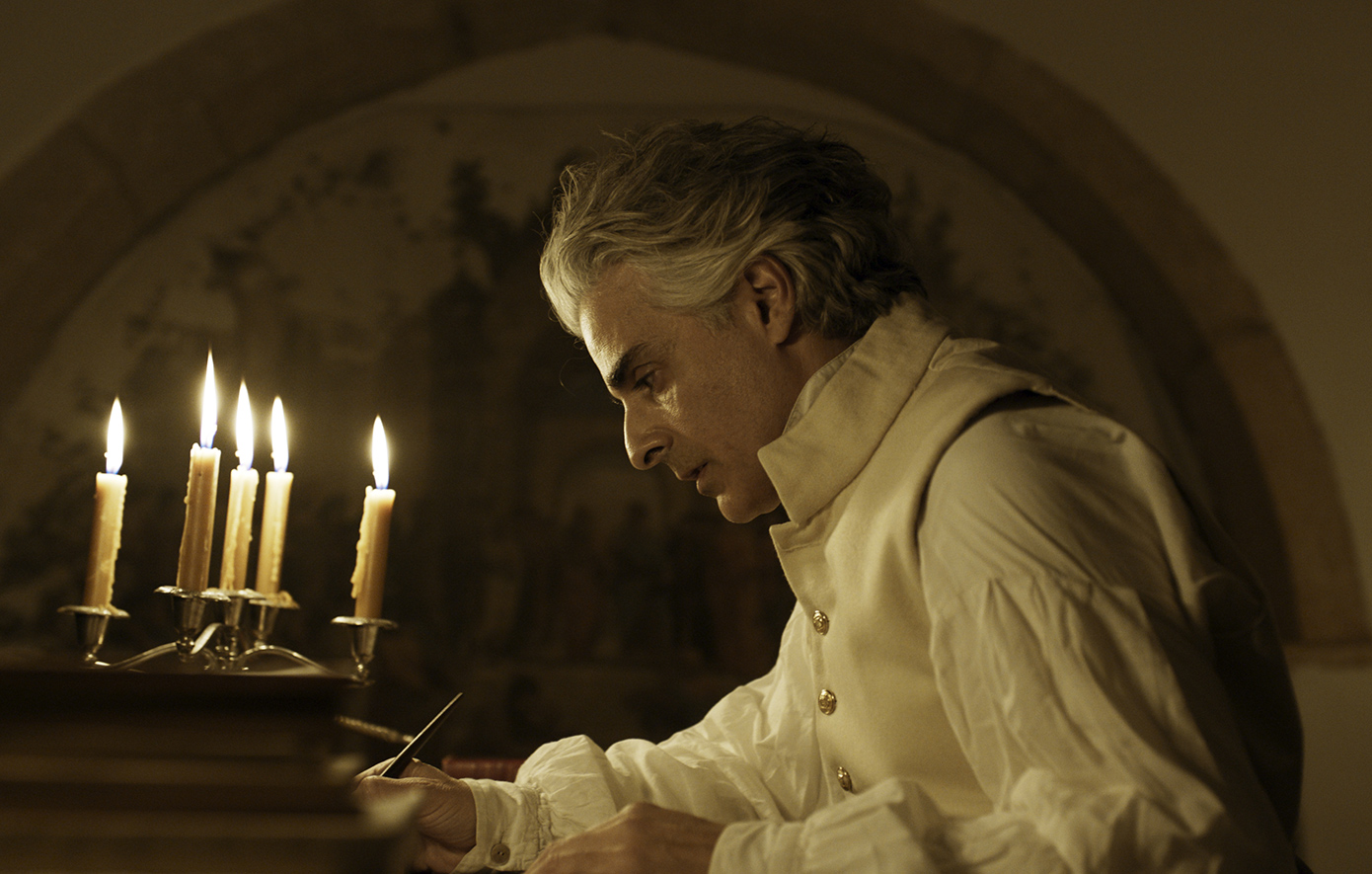 Είδαμε τη «συνάντηση» του Σμαραγδή με τον Καποδίστρια και αυτές είναι οι εντυπώσεις μας