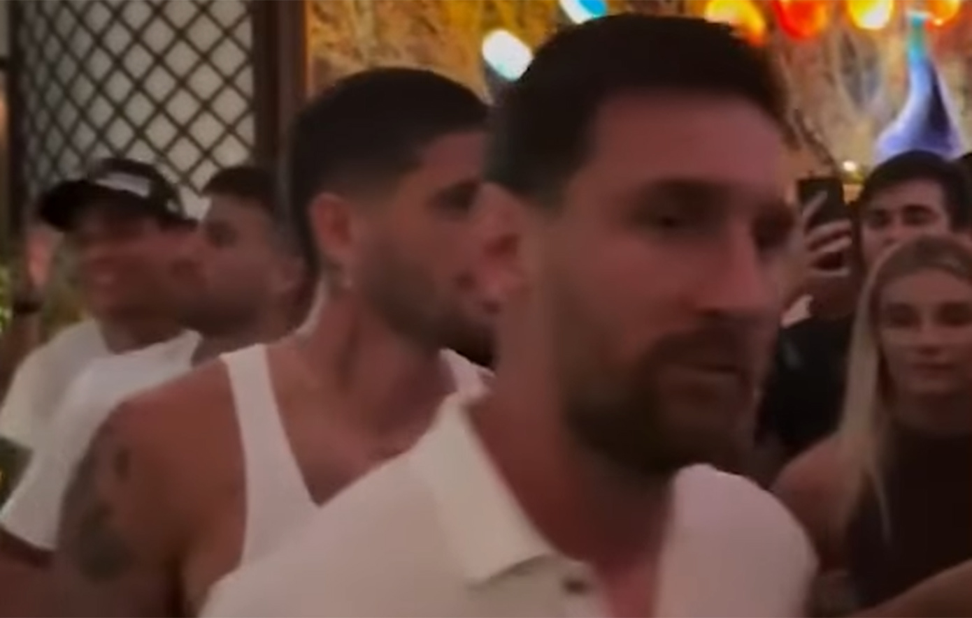 Ο πιο «ξενερωμένος» Μέσι που έχουμε δει ποτέ στους εορτασμούς για την κατάκτηση του MLS Cup