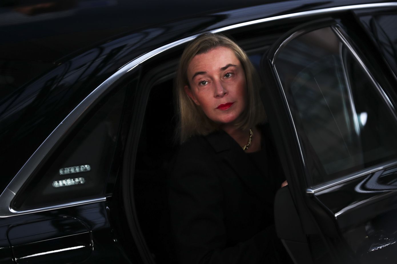 «Σεισμός» στις Βρυξέλλες: Συνελήφθη η πρώην αντιπρόεδρος της Κομισιόν, Φεντερίκα Μογκερίνι μετά από έρευνα για απάτη στην ΕΕ