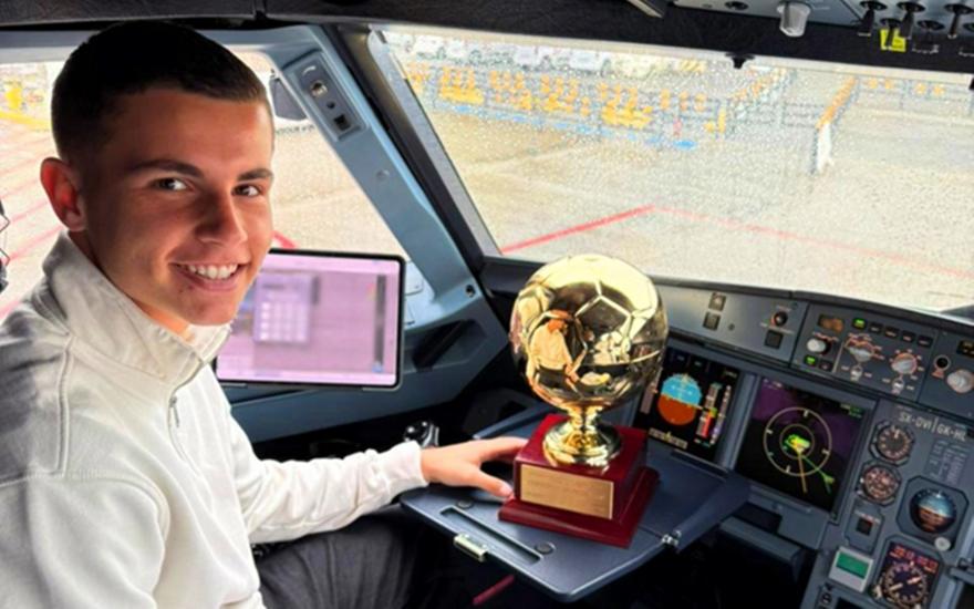 «Πιλότος» με το βραβείο Golden Boy Web ο Μουζακίτης