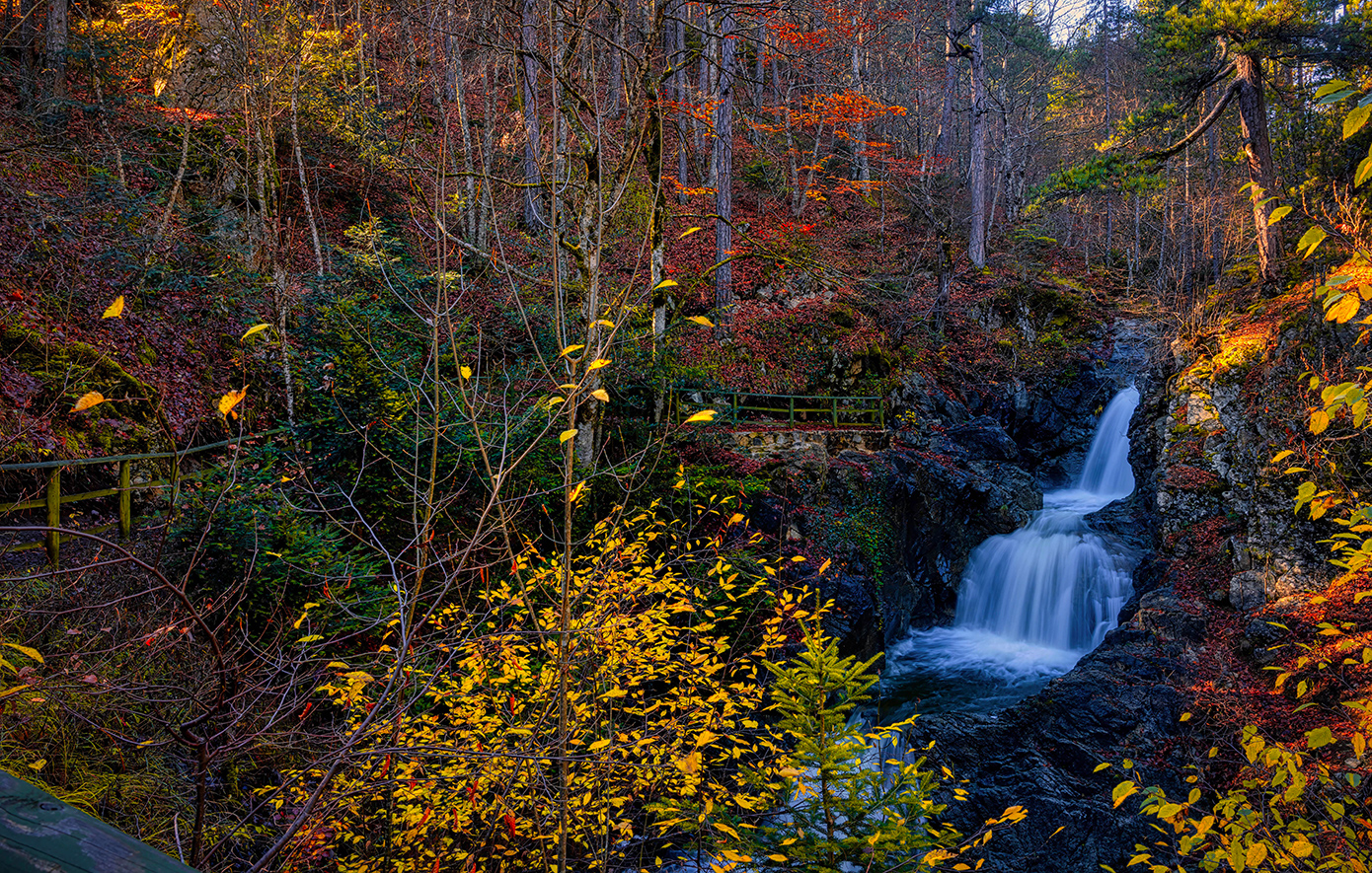 Οι καταρράκτες στο Μέτσοβο που γνώριζαν μόνο λίγοι