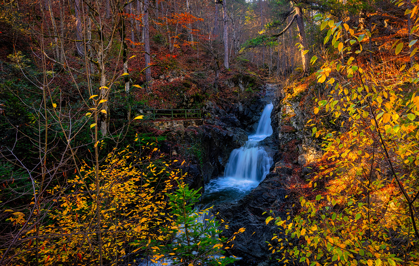Καταρράκτες Μπουλουβάρου