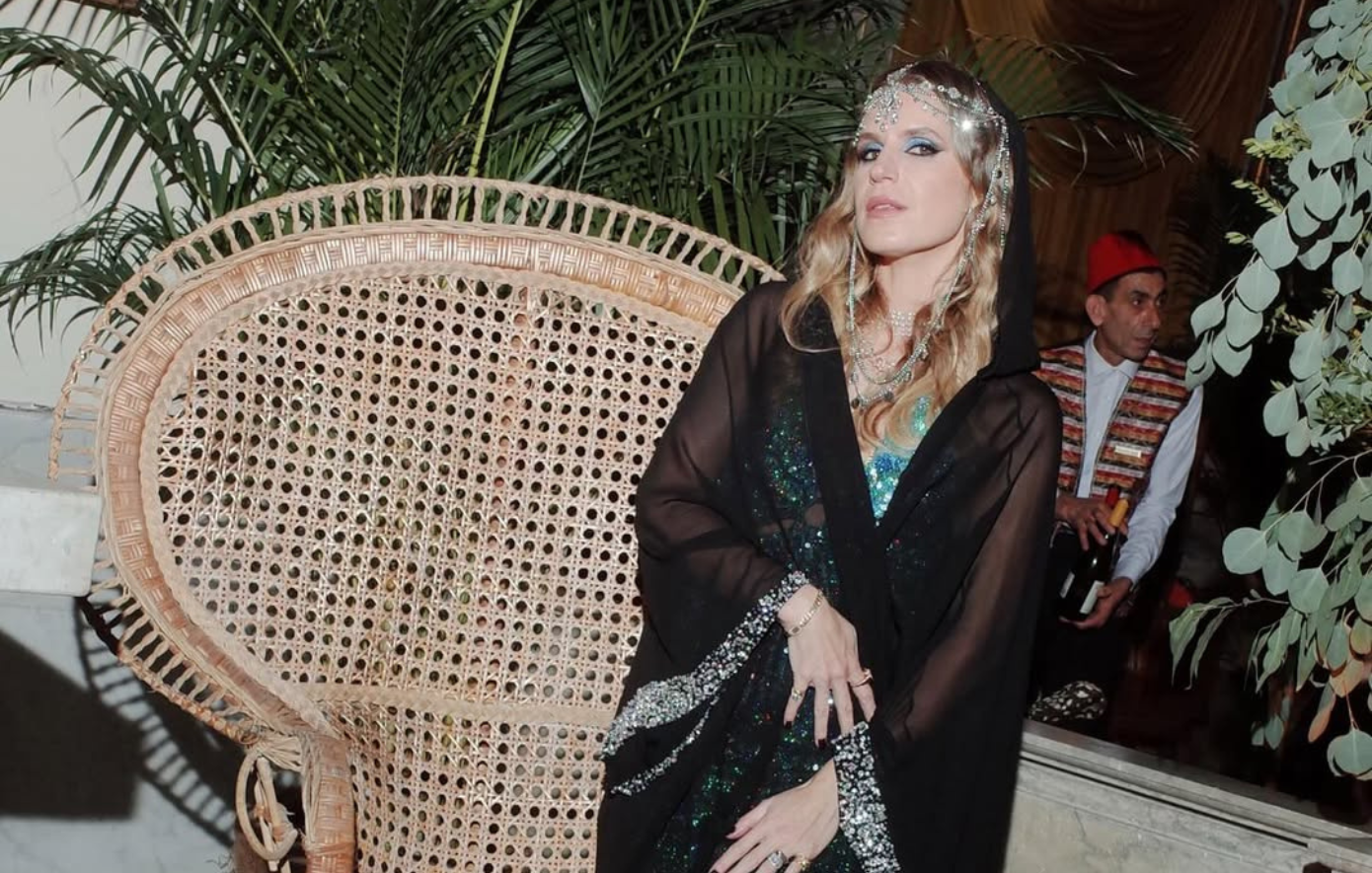 Ευγενία Νιάρχου στη Βηρυτό: Λαμπερό πάρτι γενεθλίων με θεματική «Χίλιες και μία νύχτες»