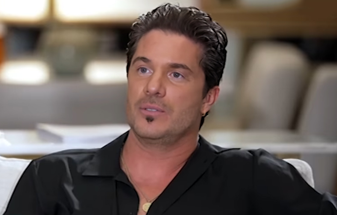 Νίκος Οικονομόπουλος για Γιώργο Μαζωνάκη: «Ποιοι είμαστε εμείς που θα τον κρίνουμε; Είναι ένα προσωπικό του θέμα»