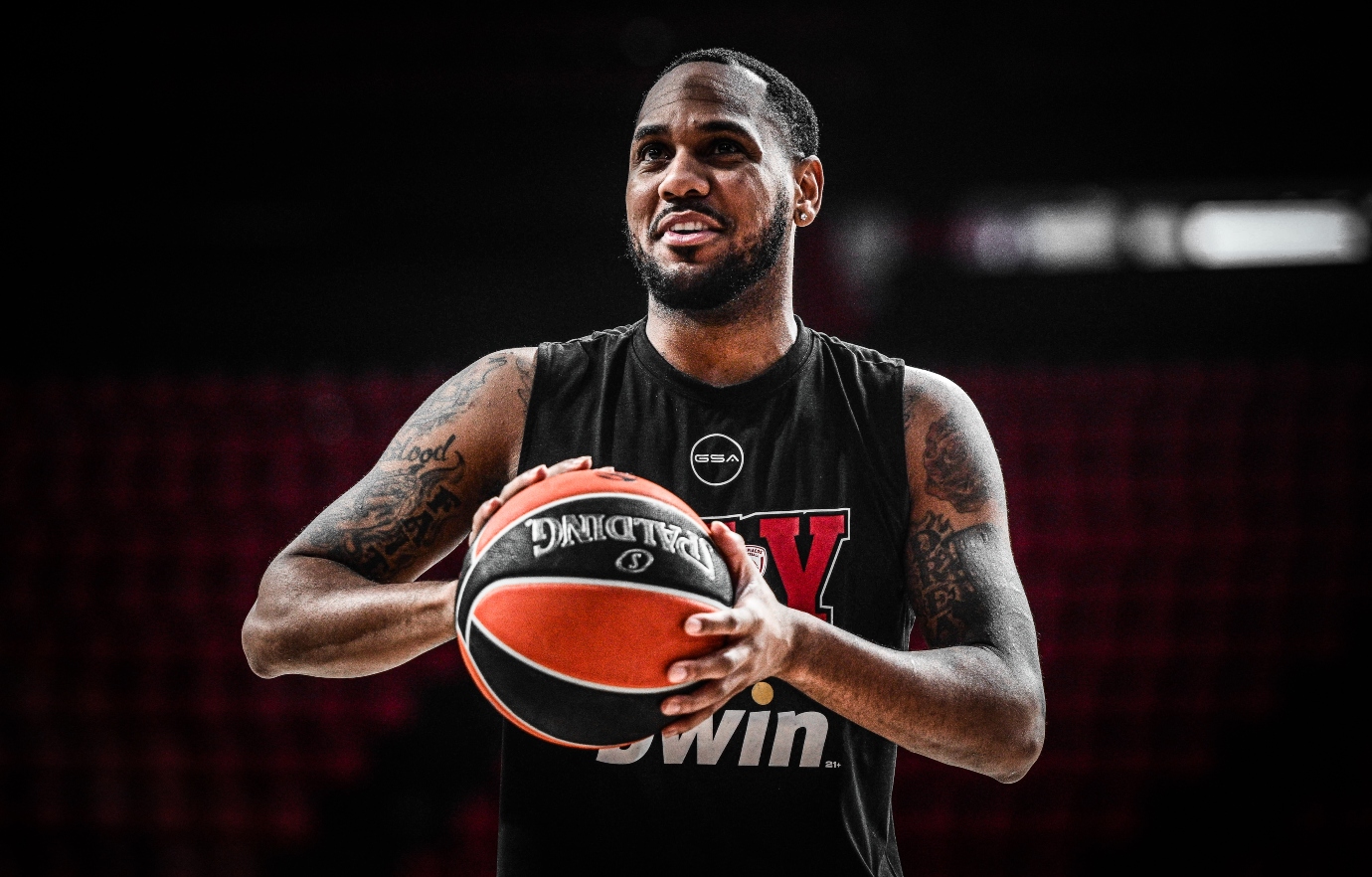 Μόρις: Ντεμπούτο στον Ολυμπιακό με τον Κολοσσό και όχι με Βιλερμπάν