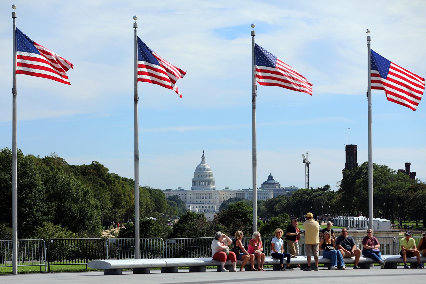 Αυστηροποιείται ο έλεγχος εισόδου στις ΗΠΑ – Θα ζητείται πλήρες ιστορικό social media πριν εγκριθεί η είσοδος στην χώρα