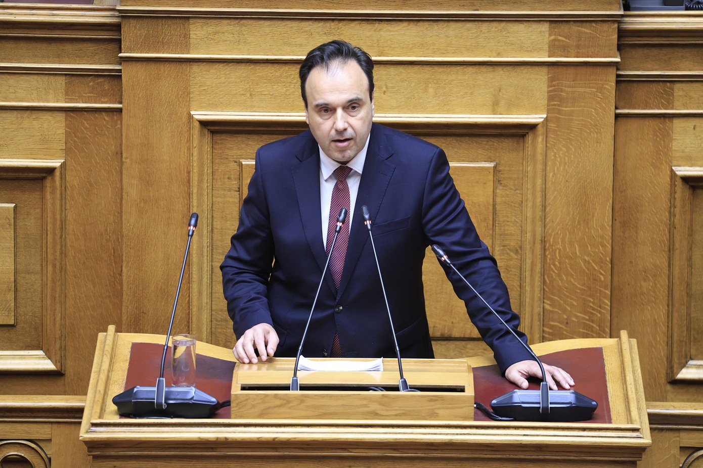 Πέρασε από τη Βουλή το νομοσχέδιο για την οδική ασφάλεια – Παπαστεργίου: «Στόχος μας είναι να σώσουμε ανθρώπινες ζωές»