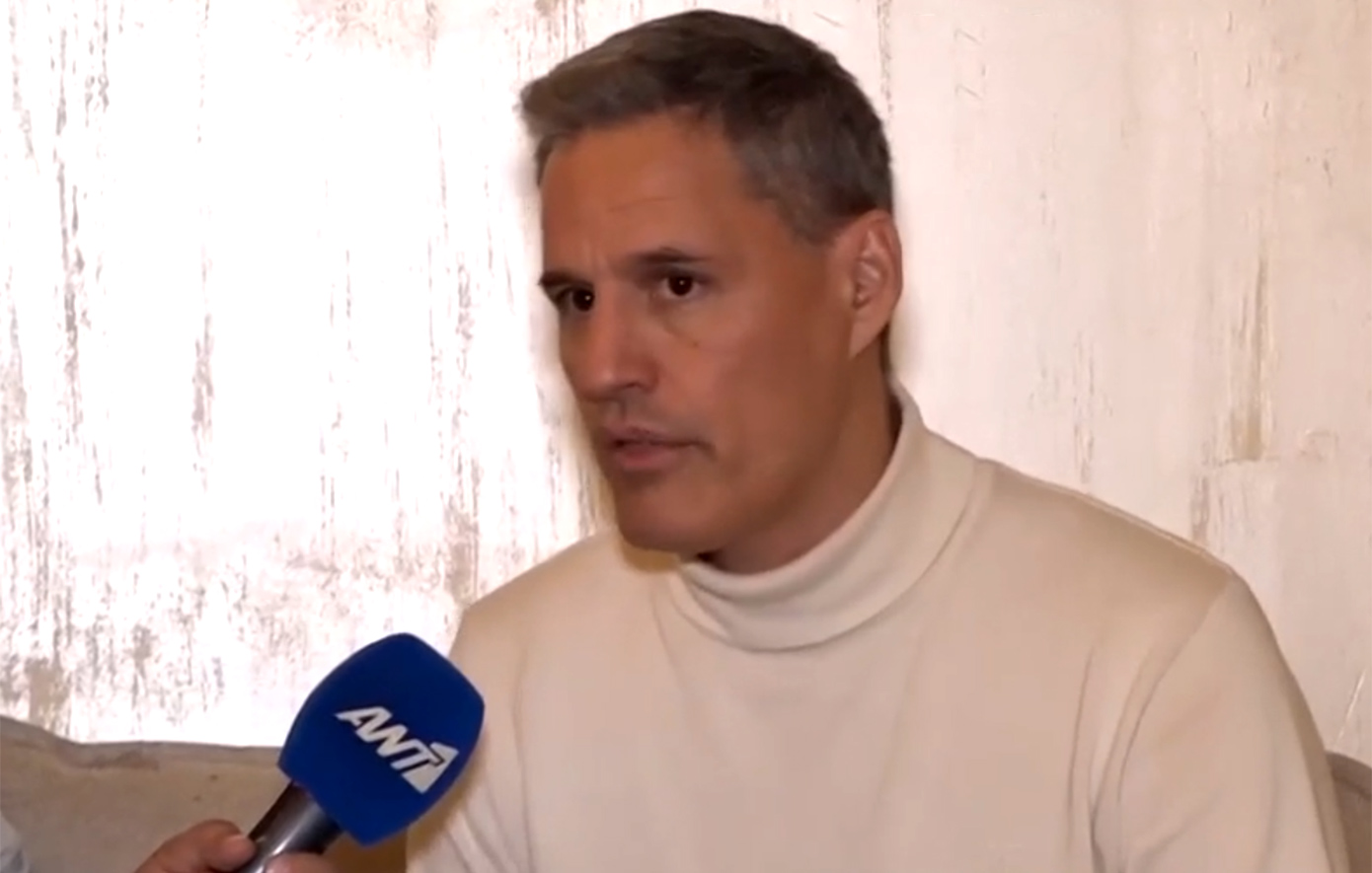 Γρηγόρης Πετράκος: «Φυσικά και δεν έχω αλλάξει την ταυτότητά μου, την έχω κλειδωμένη σε ένα συρτάρι»