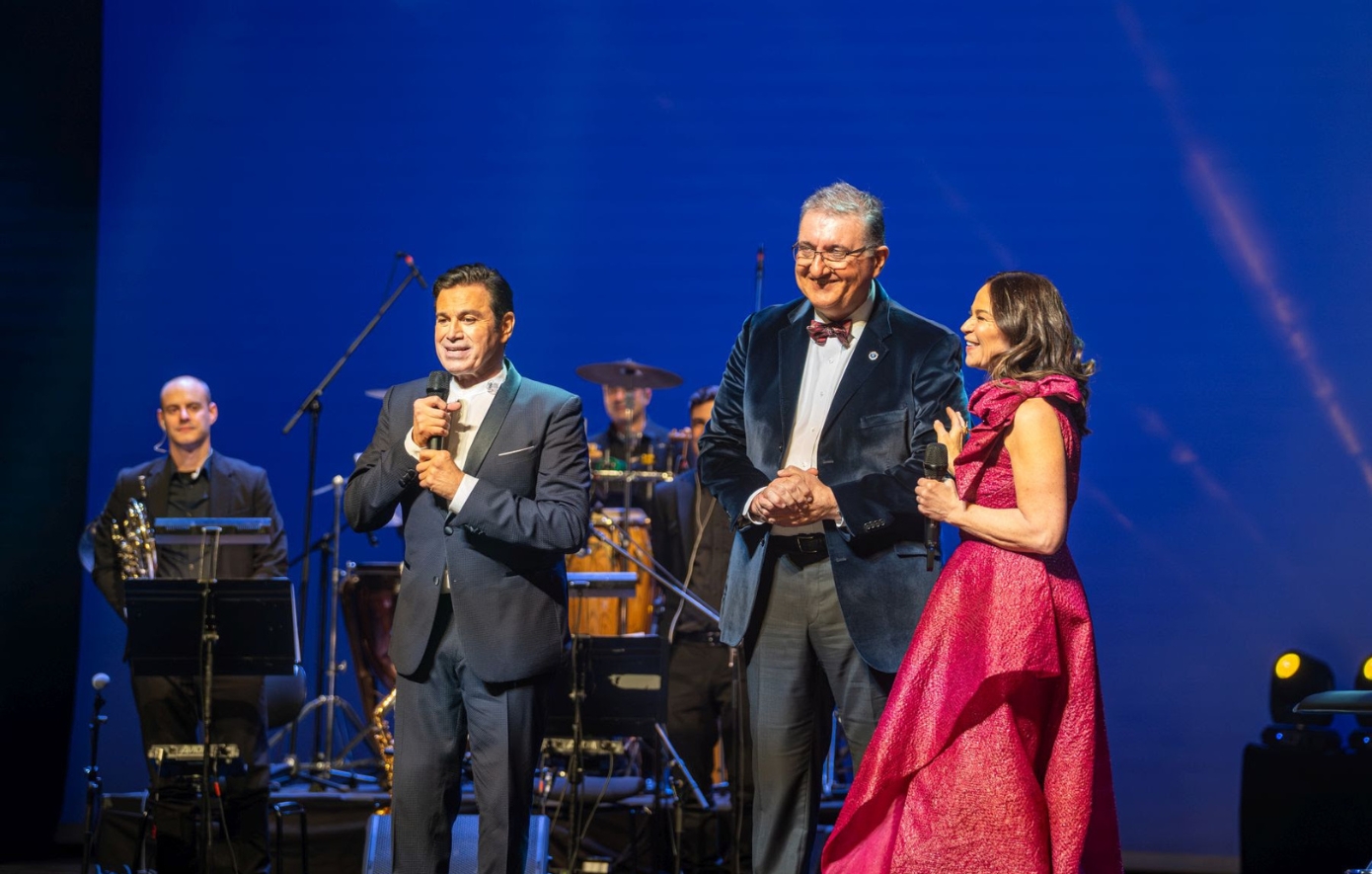 Πανελλήνιος Ιατρικός Σύλλογος Πανελλήνιος Ιατρικός Σύλλογος