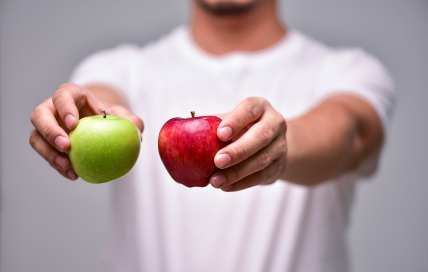Πράσινο ή κόκκινο μήλο: Ποιο είναι τελικά πιο ωφέλιμο για την υγεία