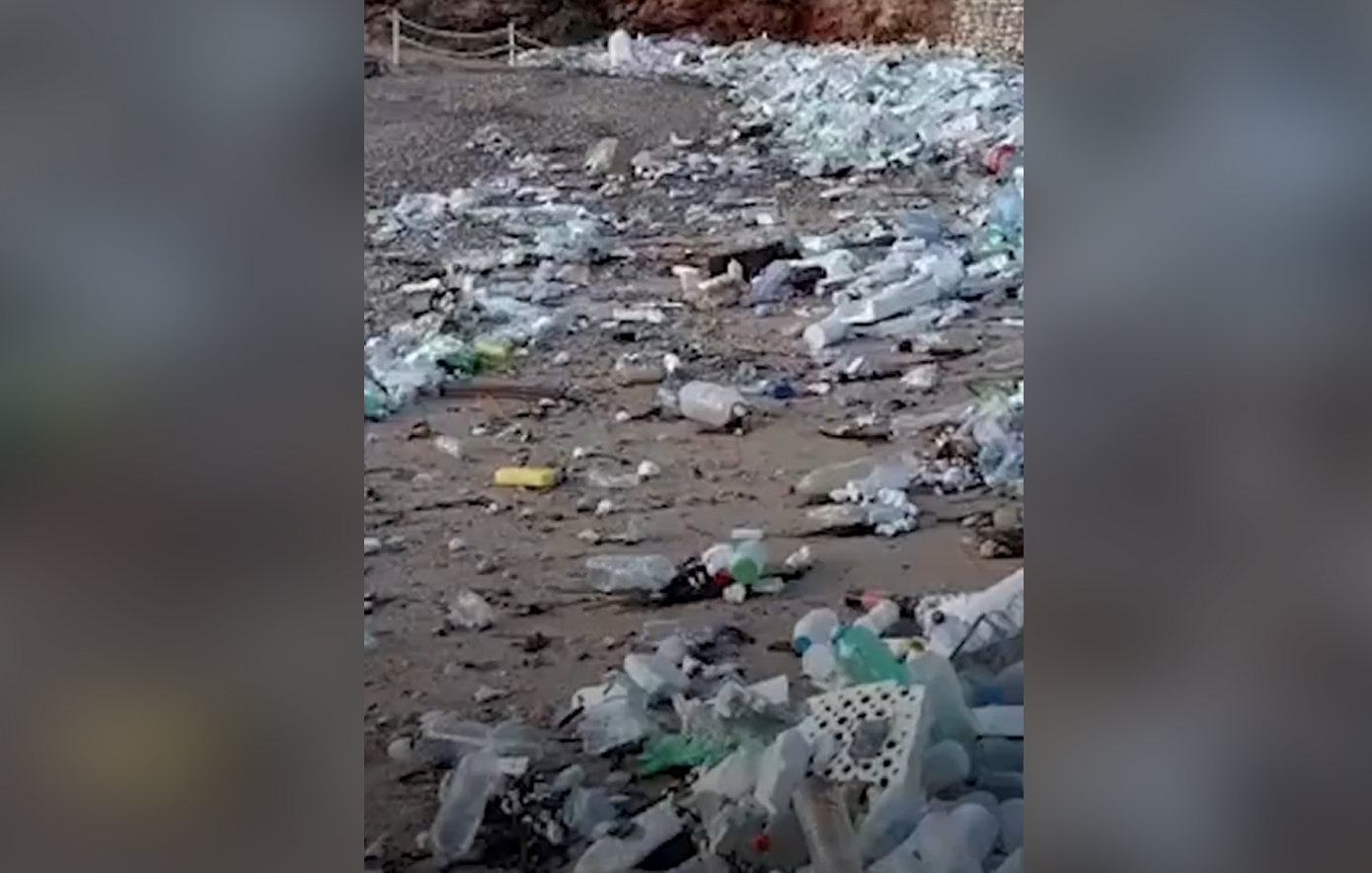 Πόλη της Κροατίας πλημμύρισε με σκουπίδια από την Αλβανία &#8211; Χρειάστηκαν μέρες για να καθαριστεί η περιοχή