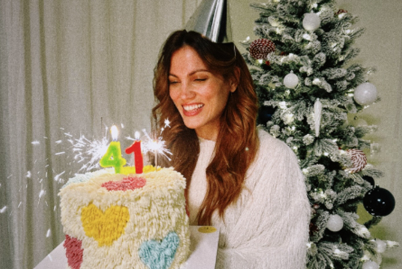 Η Μαίρη Συνατσάκη γιόρτασε τα γενέθλιά της: «Από τα 40 στα 41 κατάλαβα με απόλυτη ειλικρίνεια ότι εγώ, εγώ είμαι το πρόβλημα»