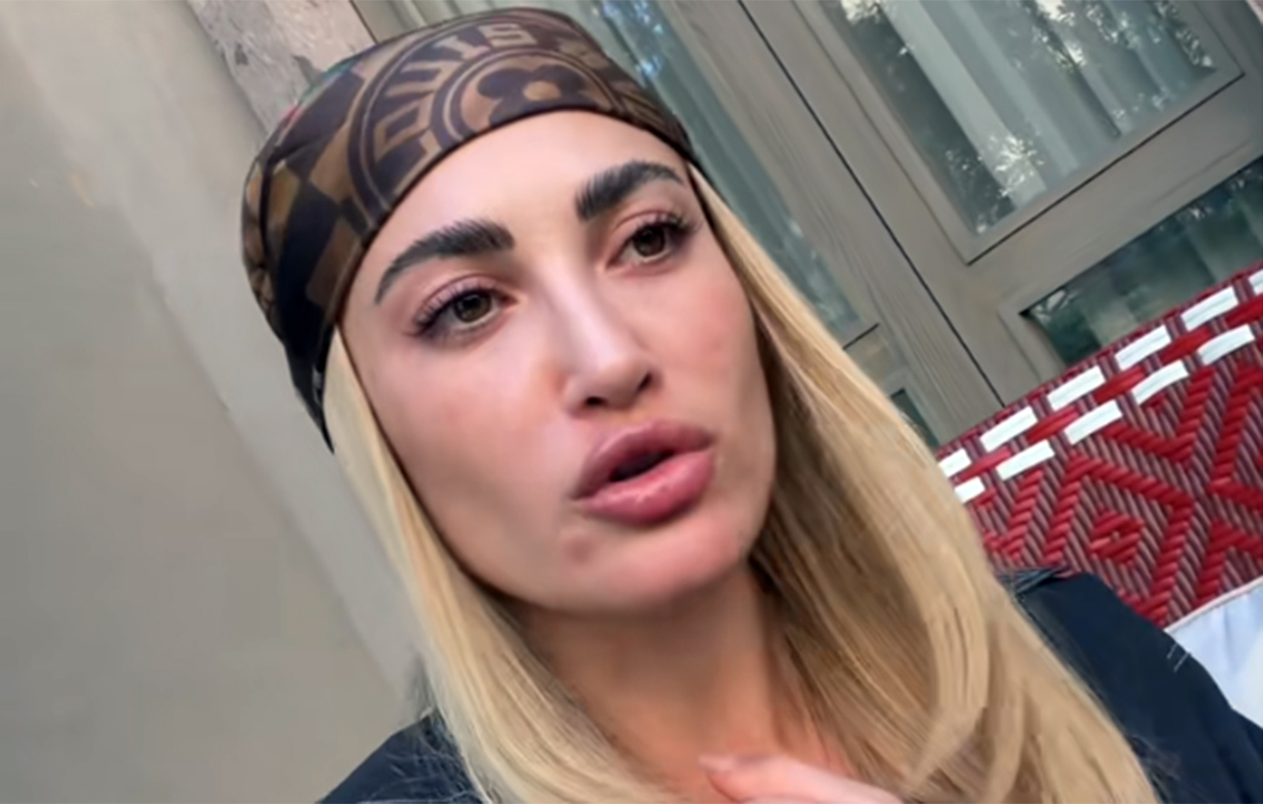 Έξαλλη η Τούνη με τον Αλεξάνδρου: «Το παιδί μας μεγαλώνει με μια Μπαλινέζα &#8211; Θα μείνει μόνιμα Θεσσαλονίκη όταν γίνει 4 ετών»