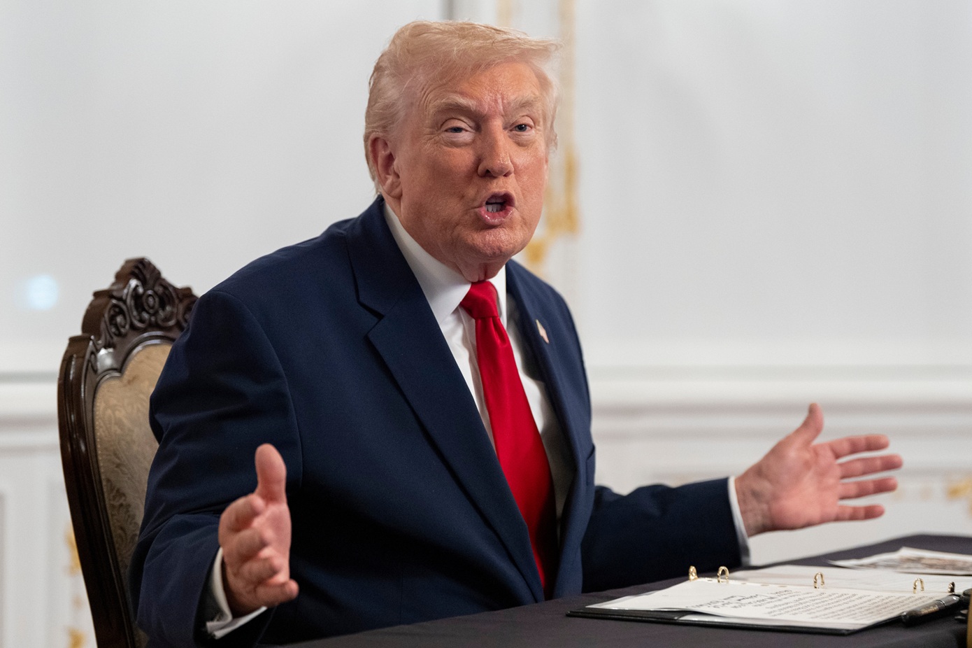 «Δεν τους θέλουμε, είναι σκουπίδια» &#8211; Σφοδρή φραστική επίθεση του Τραμπ κατά Σομαλών μεταναστών