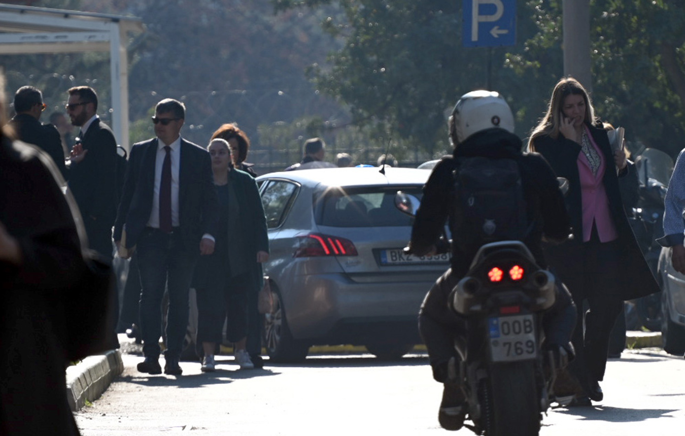 Στην Ευελπίδων οι τράπερ για το κύκλωμα ναρκωτικών &#8211; Τα κέρδη τους ξεπερνούν τις 95.000 ευρώ