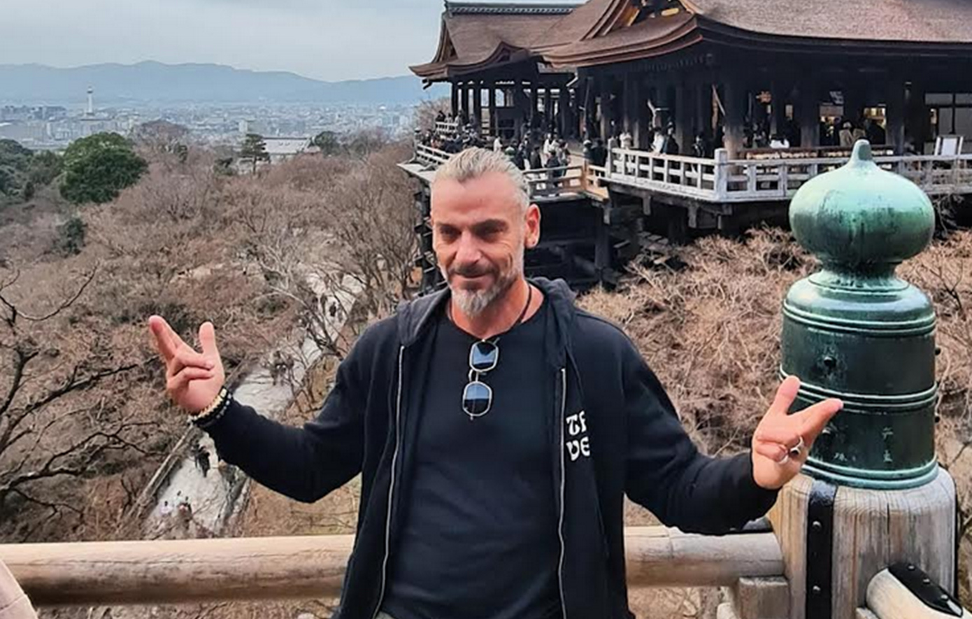 Ο Έλληνας Φιλέας Φογκ: Ο Λεωνίδας Ξηντάρας έχει ταξιδέψει σε 63 χώρες