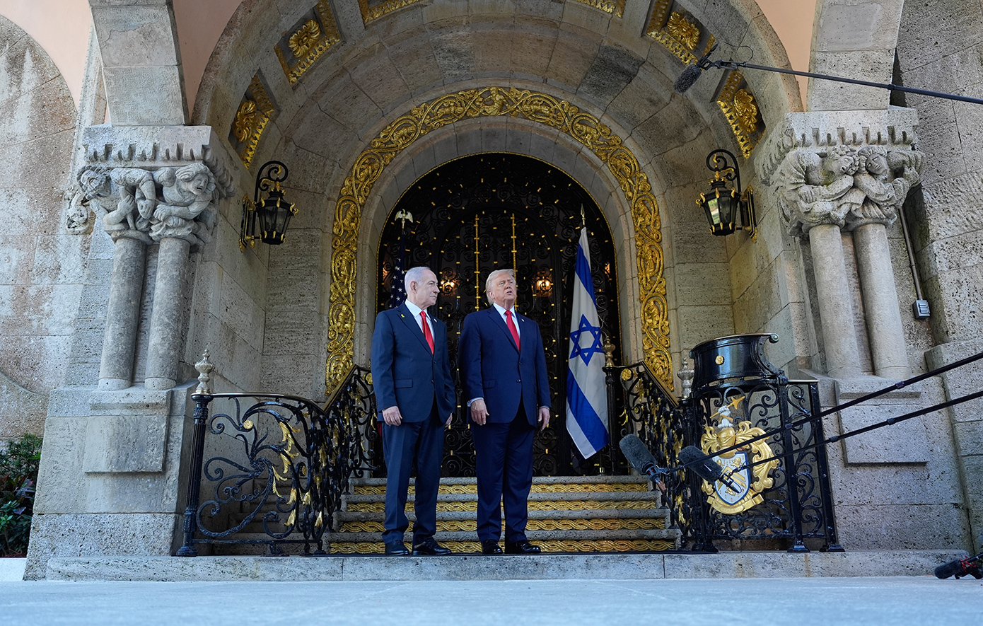 Ο Τραμπ προανήγγειλε απονομή χάριτος στον Νετανιάχου &#8211; «Αν είχατε τον λάθος πρωθυπουργό, το Ισραήλ δεν θα υπήρχε»