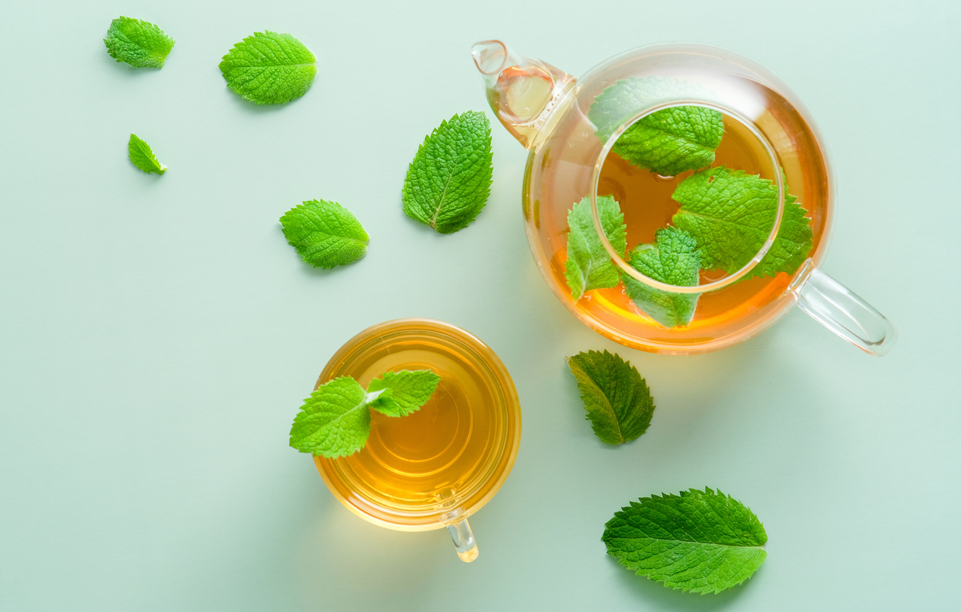 Μπορεί το τσάι δυόσμου να βοηθήσει στην ακμή; Οι δερματολόγοι απαντούν