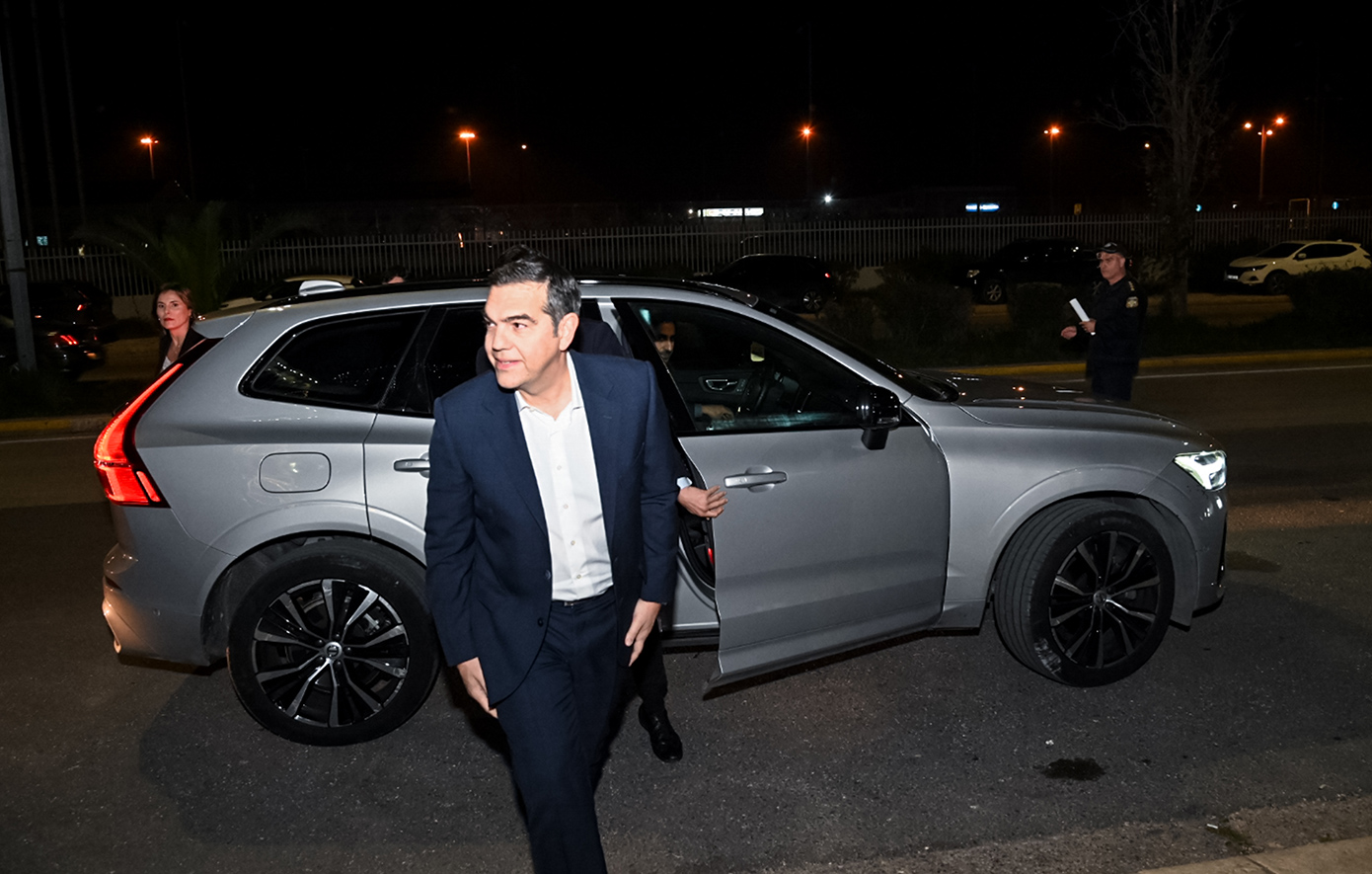 Live η παρουσίαση της «Ιθάκης» από τον Αλέξη Τσίπρα στην Πάτρα