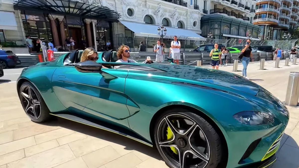 Δικηγόρος Τσιτσιπά: Δεν υπάρχει καμία προθεσμία, ούτε δικογραφία &#8211; Ο Στέφανος δεν έχει ζητήσει ποτέ προνομιακή μεταχείριση