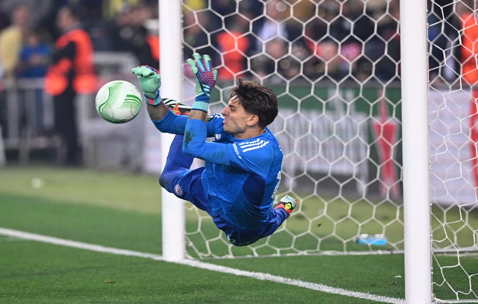 Μπεσίκτας: Ψηλά στη λίστα της ο Τζολάκης