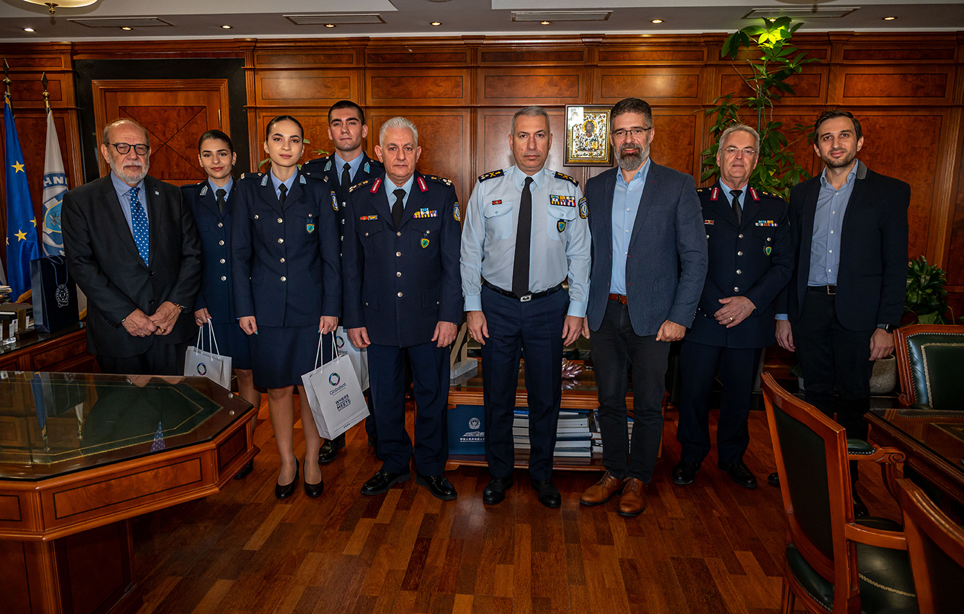 Η ΣΥΜΜΑΧΙΑ ΓΙΑ ΤΗΝ ΕΛΛΑΔΑ και o Όμιλος Globalsat βραβεύουν τους αριστούχους αποφοίτους της Σχολής Αστυφυλάκων Ελληνικής Αστυνομίας