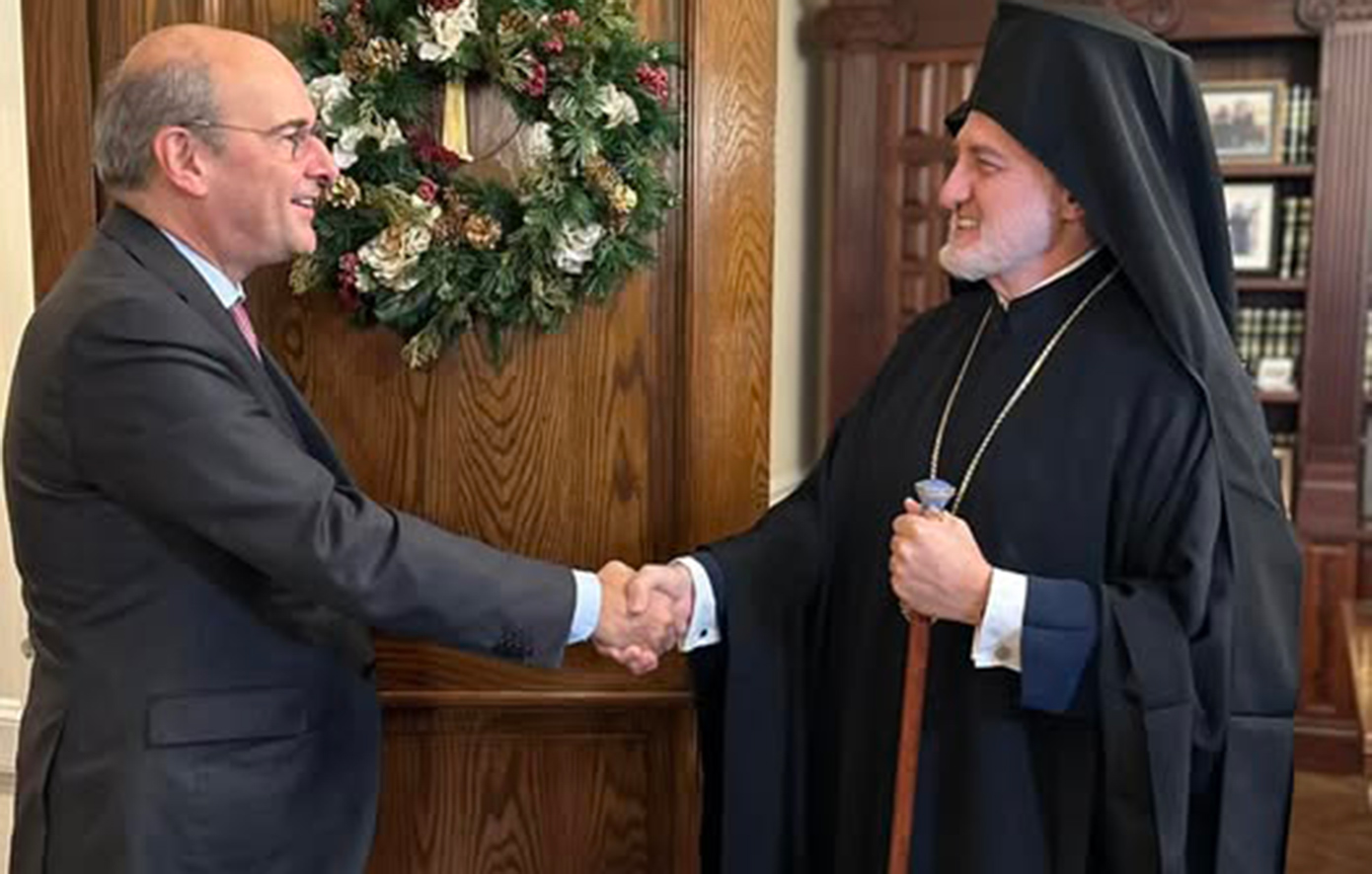 Χατζηδάκης για συνάντηση με Αρχιεπίσκοπο Αμερικής: Στήριξη της ομογένειας και επιστροφή των νέων στην Ελλάδα